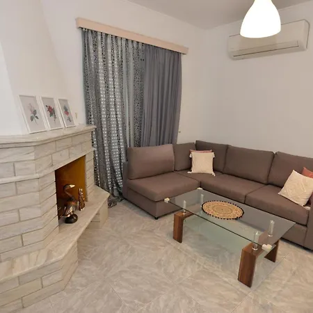 Apartament Nina's In Near The Jalisos