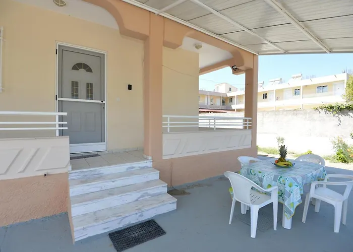 Nina's In Near The * Ialysos (Rhodes)