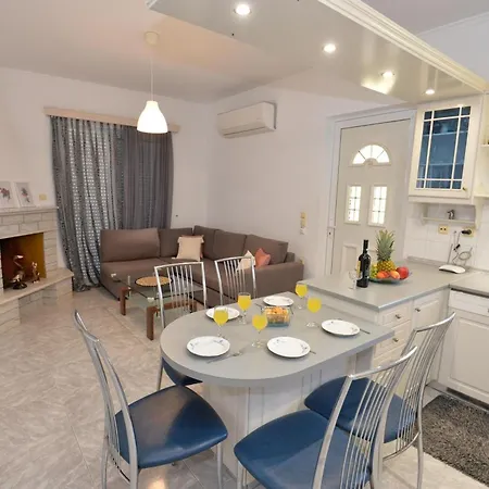 Lägenhet Nina's In Near The *